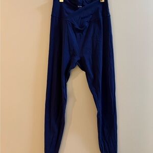 Buffbunny Cross Waist Leggings